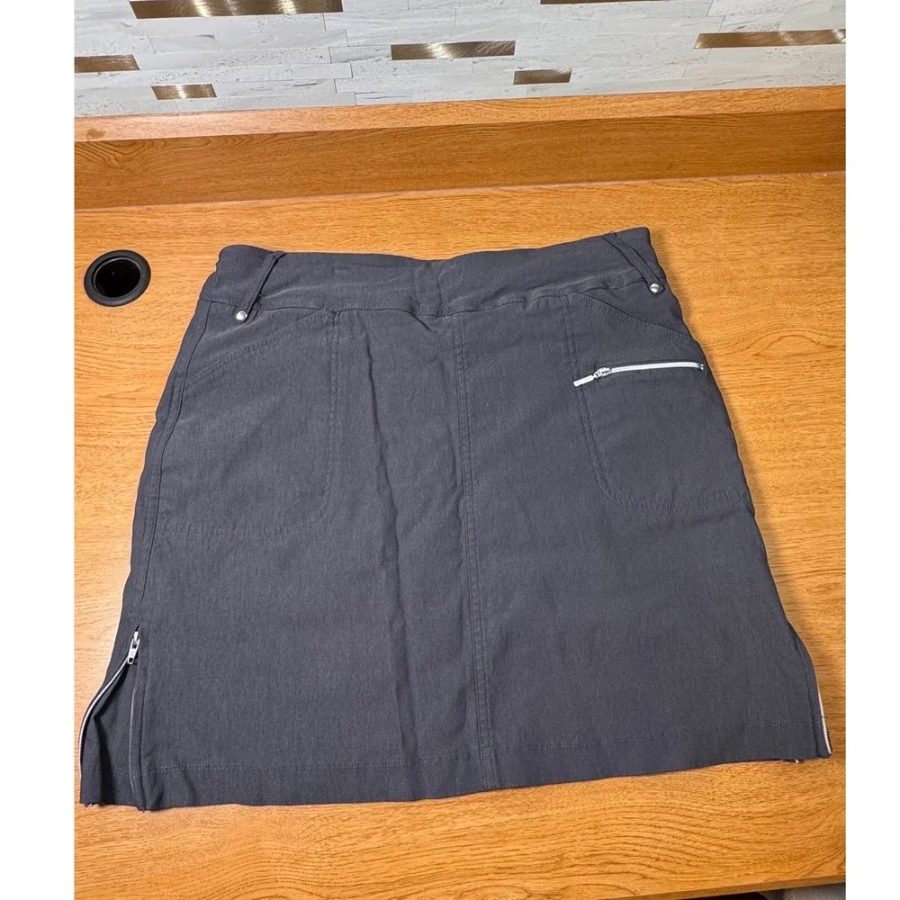 Women's Golf Skort Size 12‎ Gray Athletic Zipper Pockets GG Blue